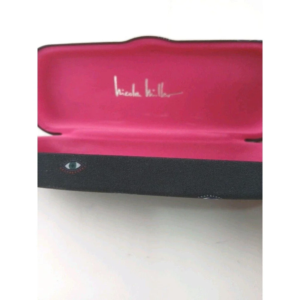 Nicole Miller Hard Clamshell Eye Glass Case Evil Eye Black W/Pink Interior